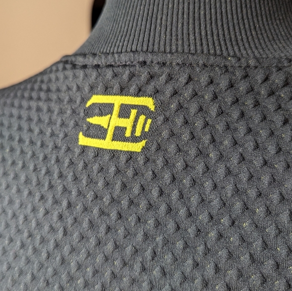 Engineered Life Cropped Black Shape Enhancing Athletic Jacket - Picture 3 of 8